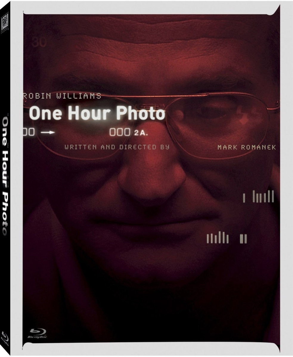 One Hour Photo 07/15 Blu-ray (Rental)